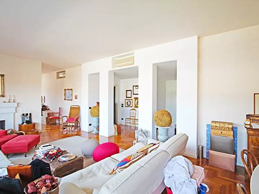 Immagine 12 di Attico in vendita  in via panseri a Bergamo