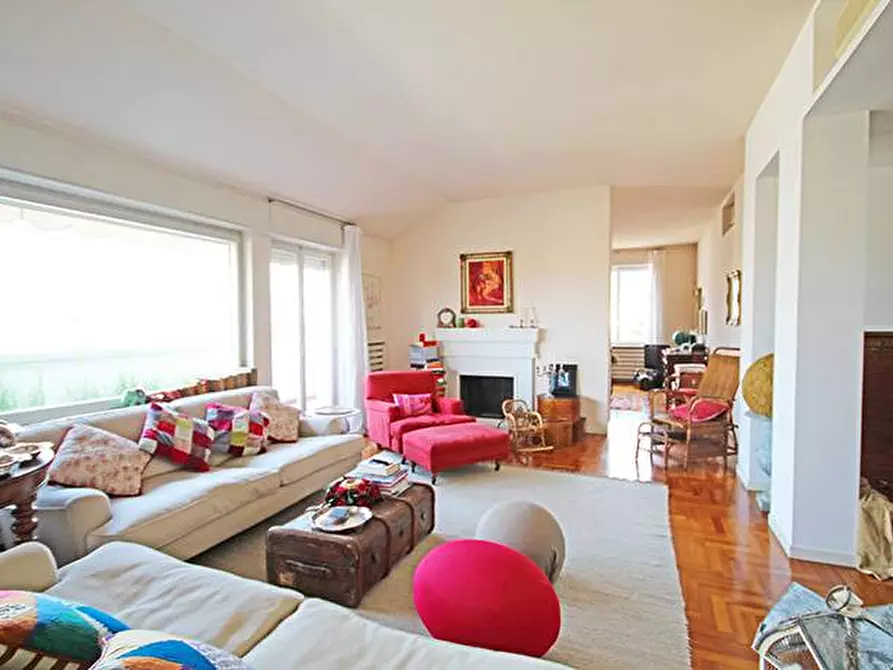 Immagine 7 di Attico in vendita  in via panseri a Bergamo