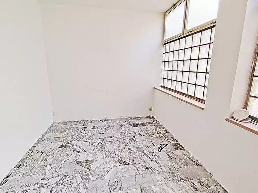 Immagine 14 di Appartamento in vendita  in via mazzini a Bergamo