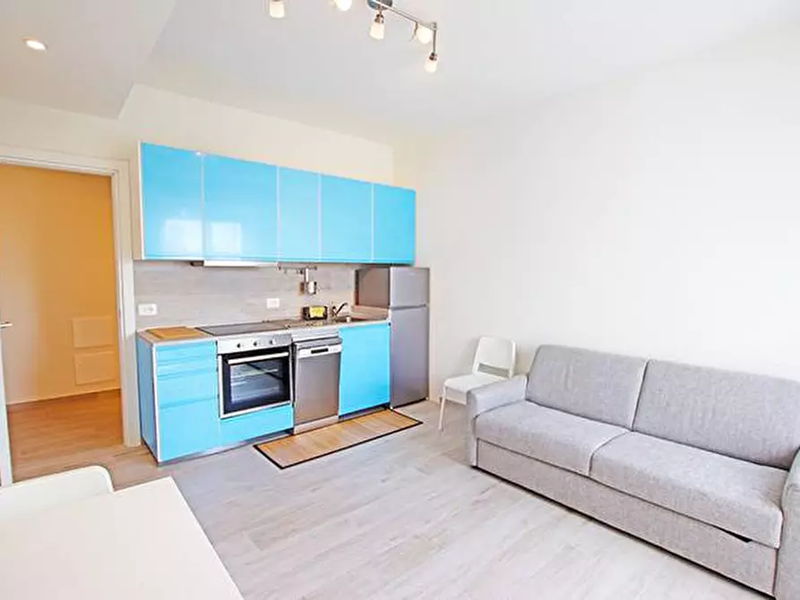 Immagine 1 di Appartamento in affitto  in via locatelli a Bergamo