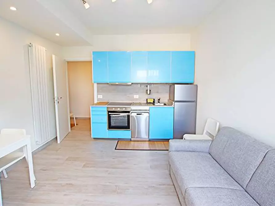 Immagine 3 di Appartamento in affitto  in via locatelli a Bergamo