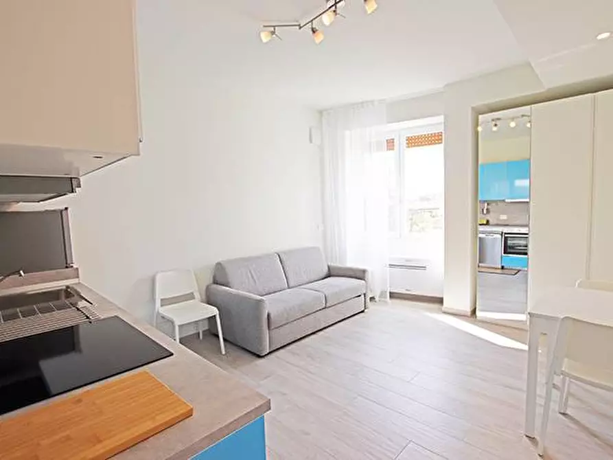 Immagine 4 di Appartamento in affitto  in via locatelli a Bergamo