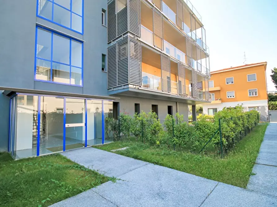 Immagine 3 di Appartamento in vendita  in via Corridoni 79 a Bergamo