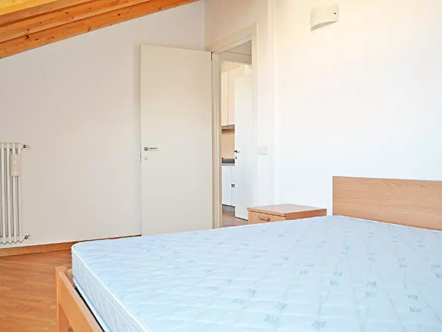 Immagine 5 di Attico in affitto  in via Garibaldi a Bergamo