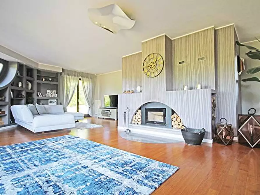 Immagine 14 di Villa in vendita  a Palazzago
