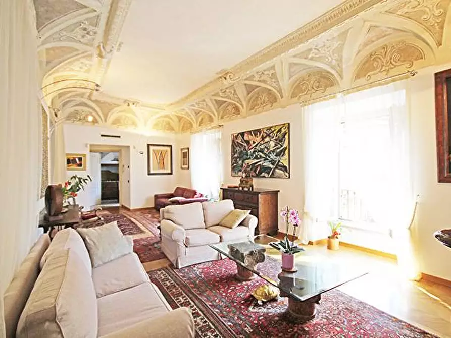 Immagine 1 di Appartamento in vendita  in via san lorenzo a Bergamo