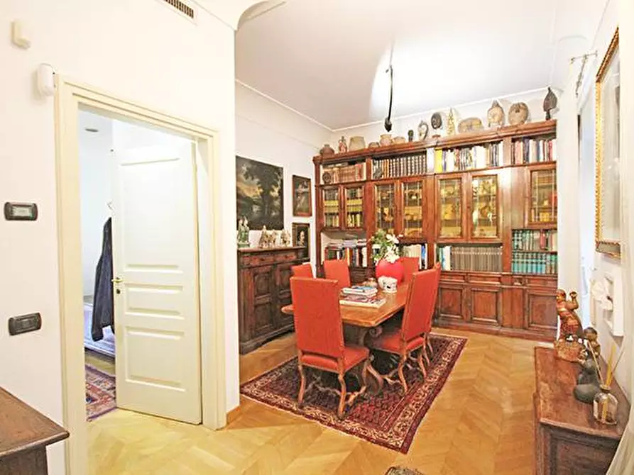 Immagine 17 di Appartamento in vendita  in via san lorenzo a Bergamo