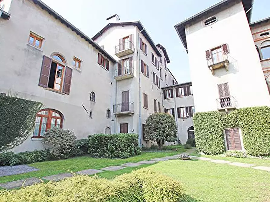 Immagine 2 di Appartamento in vendita  in via tassis a Bergamo