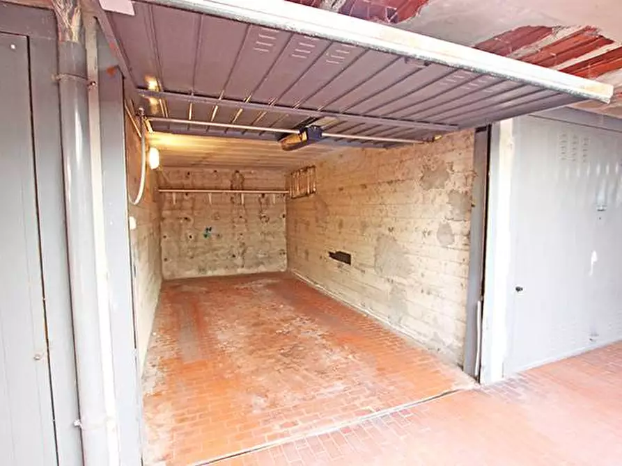 Immagine 28 di Appartamento in vendita  in via tassis a Bergamo