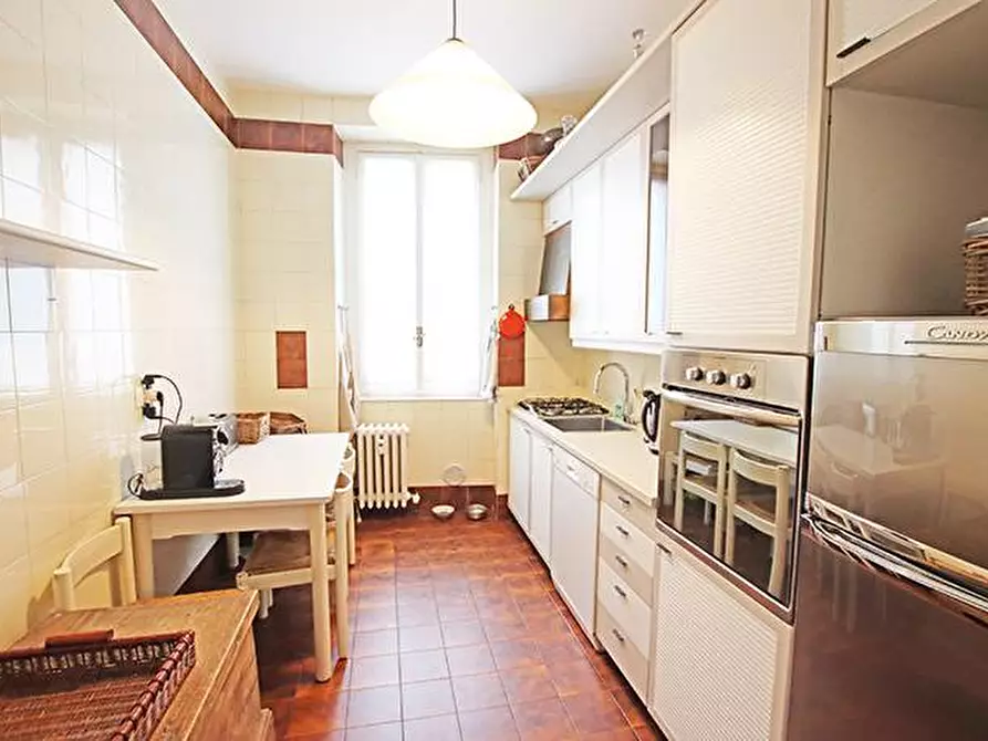 Immagine 17 di Appartamento in vendita  in via tassis a Bergamo