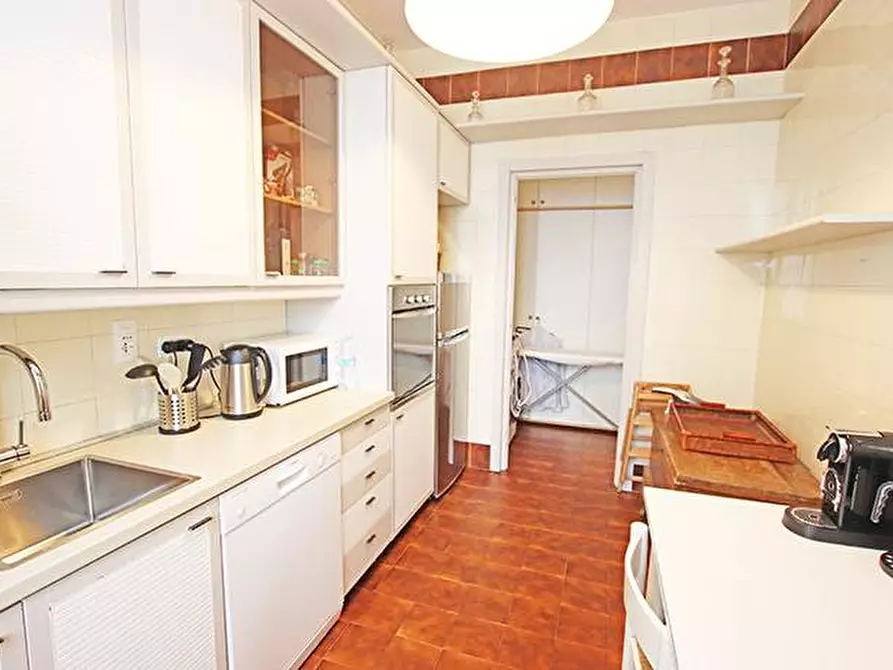 Immagine 16 di Appartamento in vendita  in via tassis a Bergamo