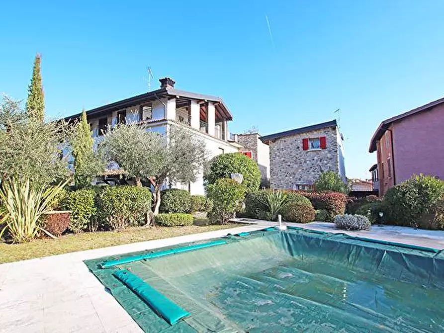 Immagine 27 di Attico in vendita  in via monte a Padenghe Sul Garda