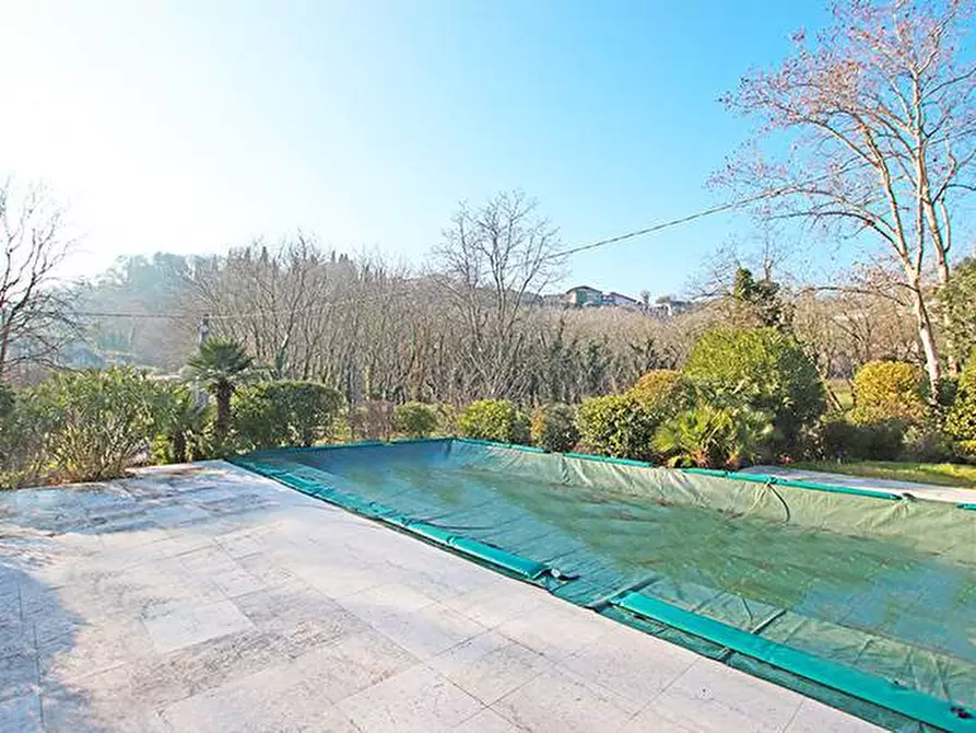 Immagine 31 di Attico in vendita  in via monte a Padenghe Sul Garda