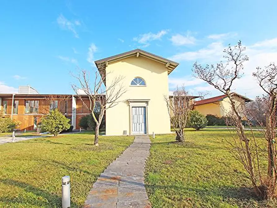 Immagine 3 di Casa indipendente in vendita  in via Marzanica a Bergamo