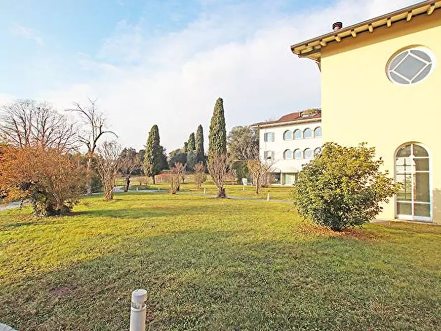 Immagine 6 di Casa indipendente in vendita  in via Marzanica a Bergamo