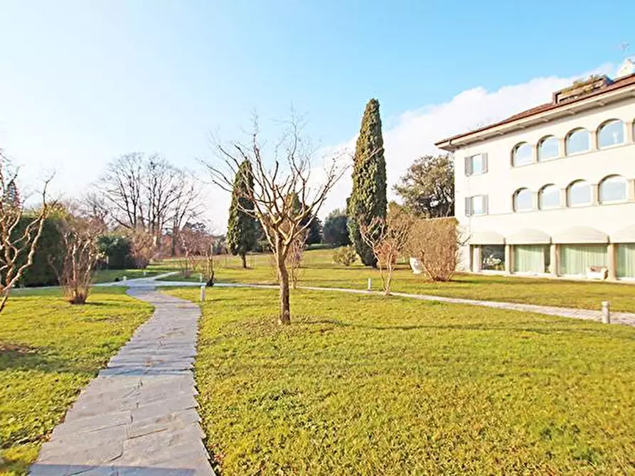 Immagine 8 di Casa indipendente in vendita  in via Marzanica a Bergamo