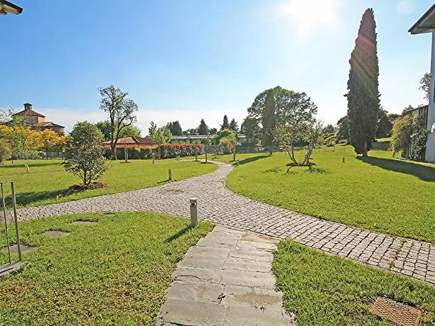 Immagine 41 di Casa indipendente in vendita  in via Marzanica a Bergamo