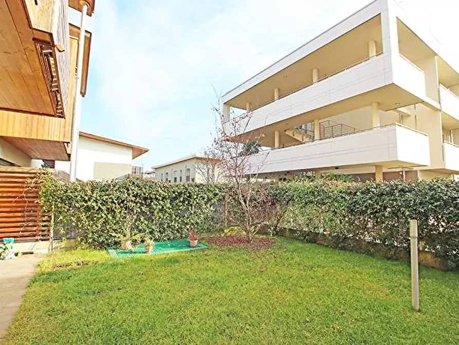 Immagine 3 di Villetta a schiera in vendita  in via calvetti a Bergamo