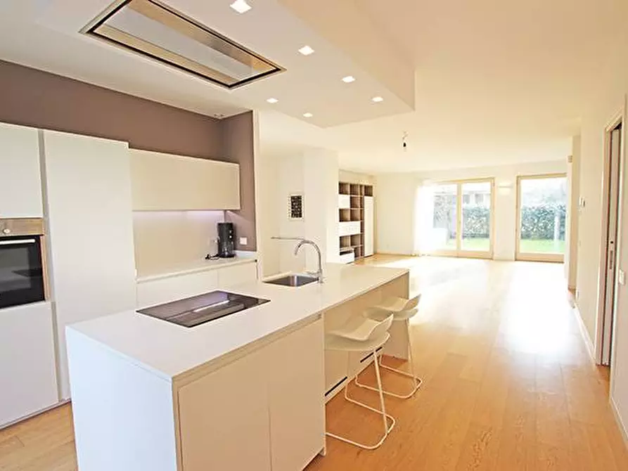 Immagine 8 di Villetta a schiera in vendita  in via calvetti a Bergamo