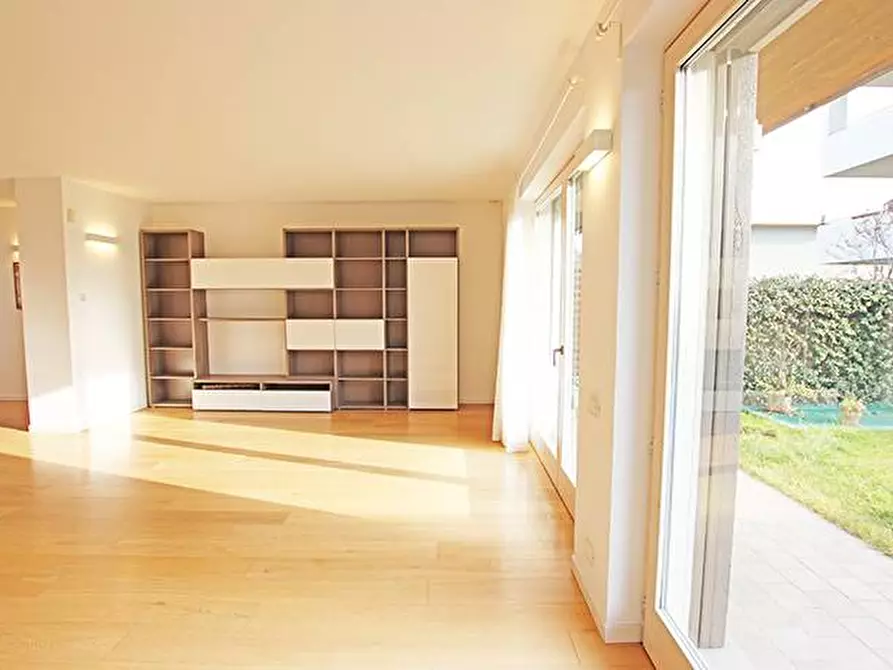 Immagine 15 di Villetta a schiera in vendita  in via calvetti a Bergamo