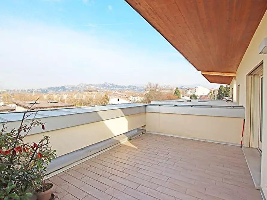 Immagine 37 di Villetta a schiera in vendita  in via calvetti a Bergamo