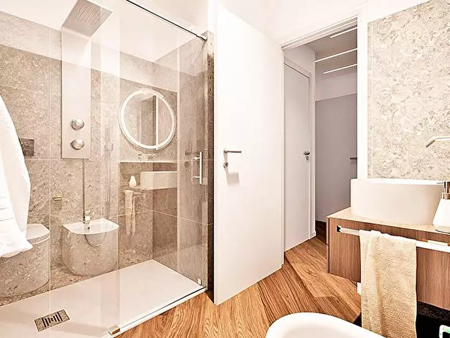 Immagine 17 di Appartamento in vendita  in via zambianchi a Bergamo