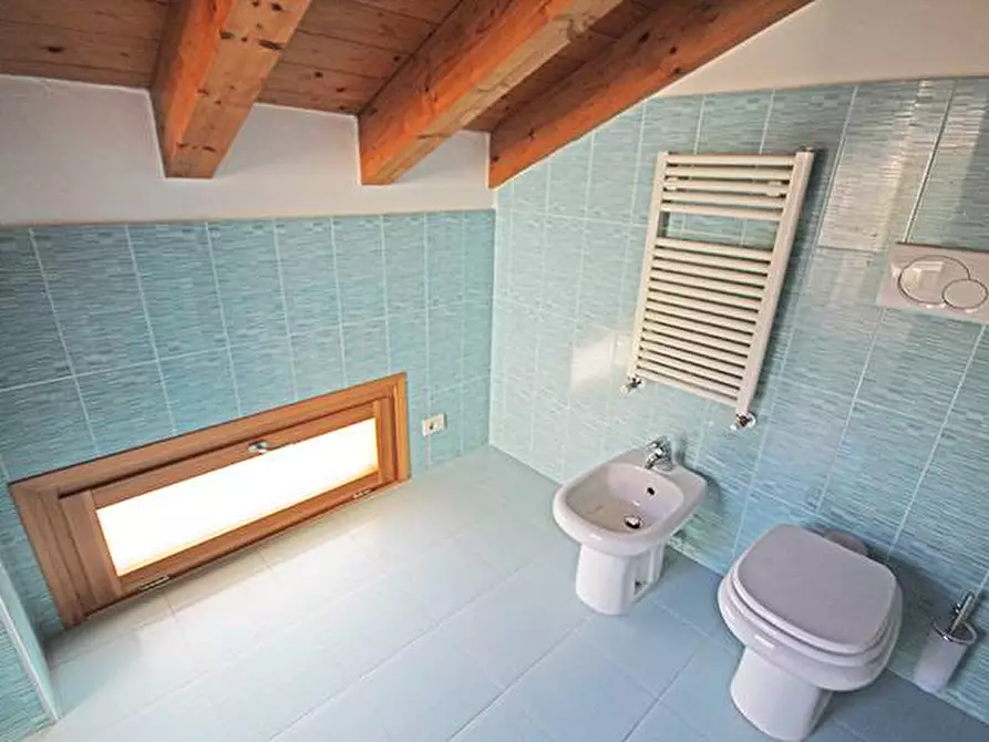 Immagine 11 di Attico in affitto  in via Garibaldi a Bergamo