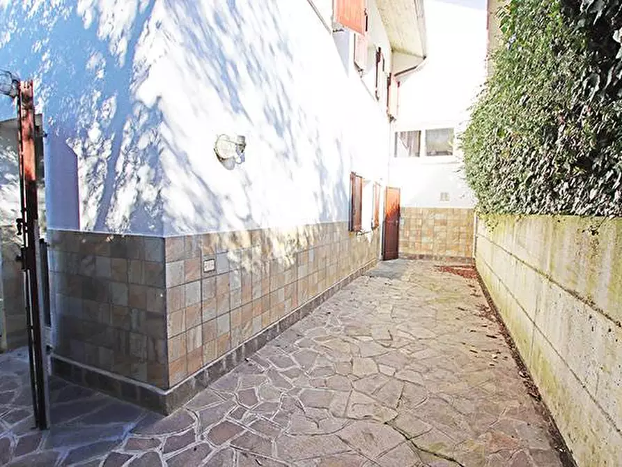 Immagine 13 di Villetta a schiera in vendita  in via boel a Ponteranica