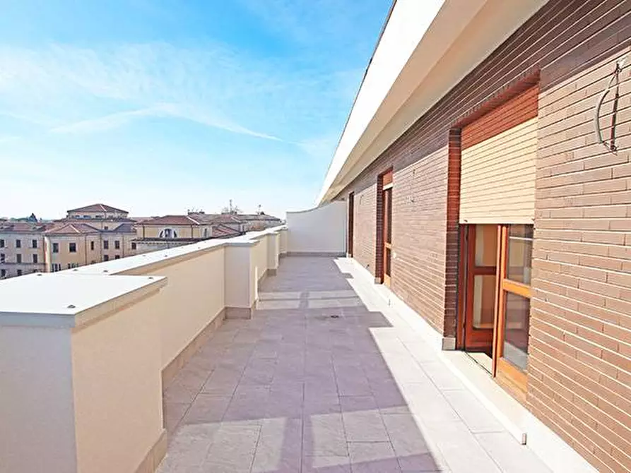 Immagine 6 di Attico in vendita  in via A. Maj a Bergamo