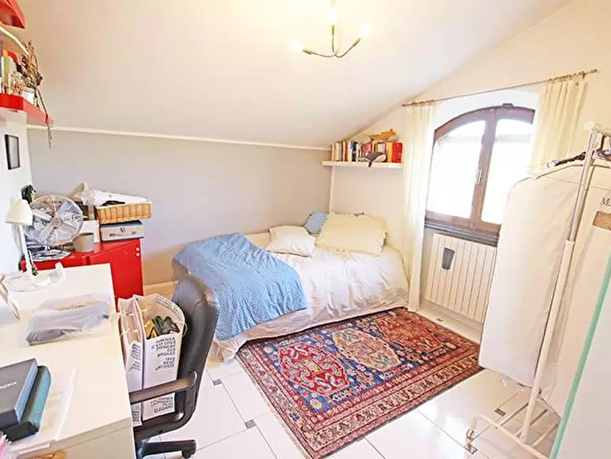 Immagine 21 di Villa in vendita  in via Santo Jesus 7 a Curno