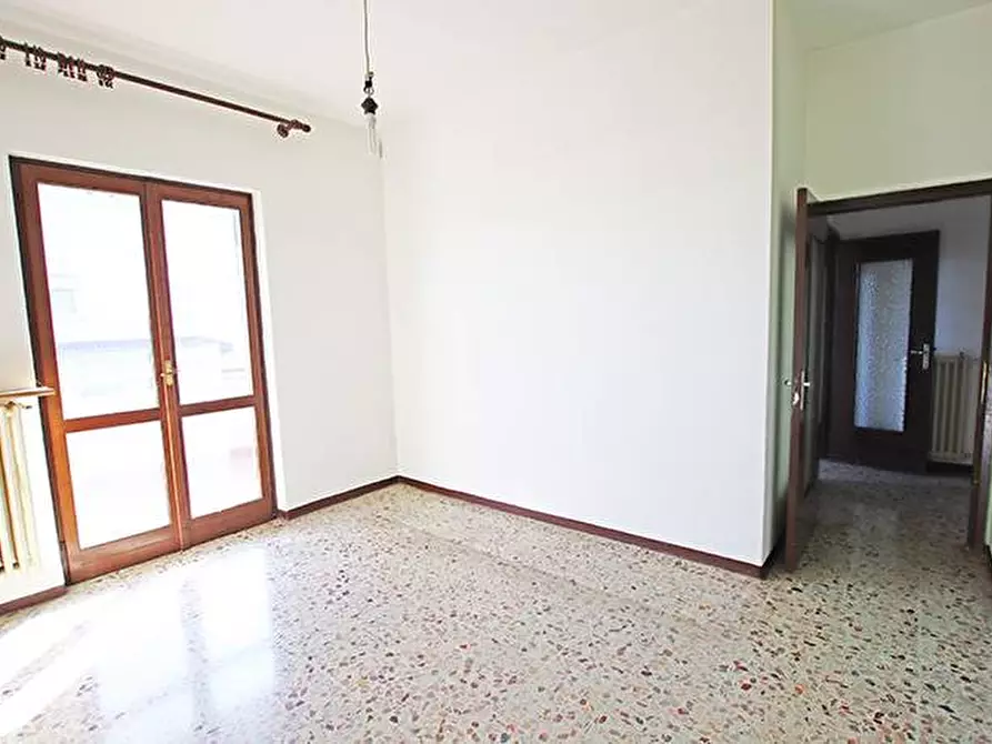 Immagine 38 di Villa in vendita  in via Santo Jesus 7 a Curno