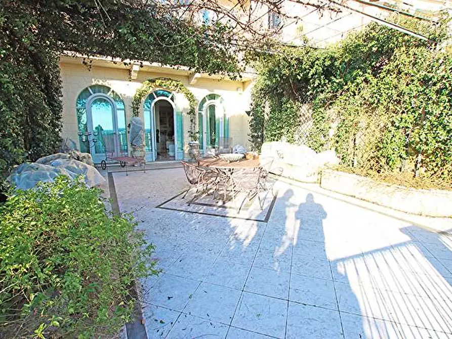 Immagine 4 di Casa indipendente in vendita  in viale Vittorio emanuele a Bergamo