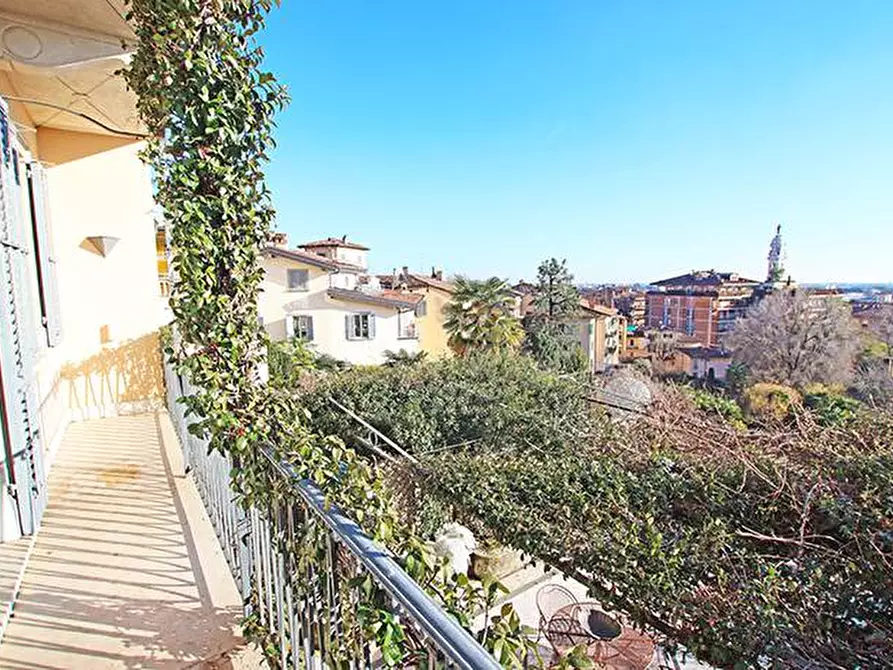 Immagine 19 di Casa indipendente in vendita  in viale Vittorio emanuele a Bergamo