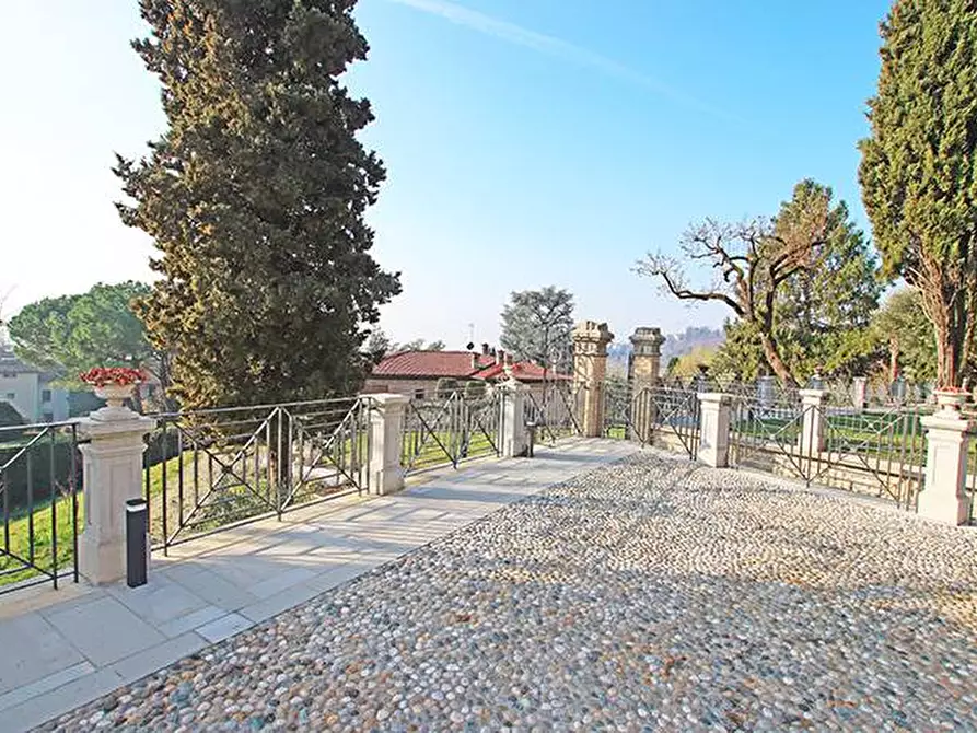 Immagine 5 di Appartamento in affitto  in via borgo canale a Bergamo