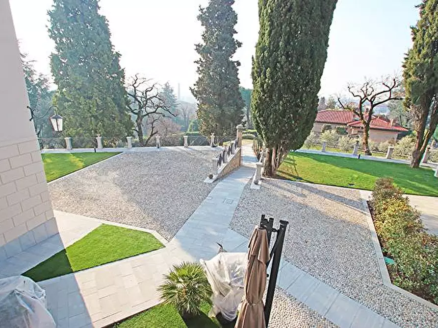 Immagine 7 di Appartamento in affitto  in via borgo canale a Bergamo