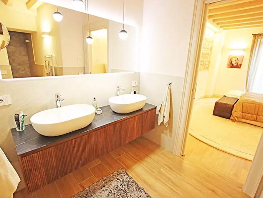 Immagine 19 di Appartamento in affitto  in via borgo canale a Bergamo