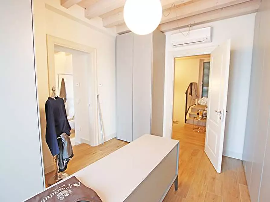 Immagine 22 di Appartamento in affitto  in via borgo canale a Bergamo