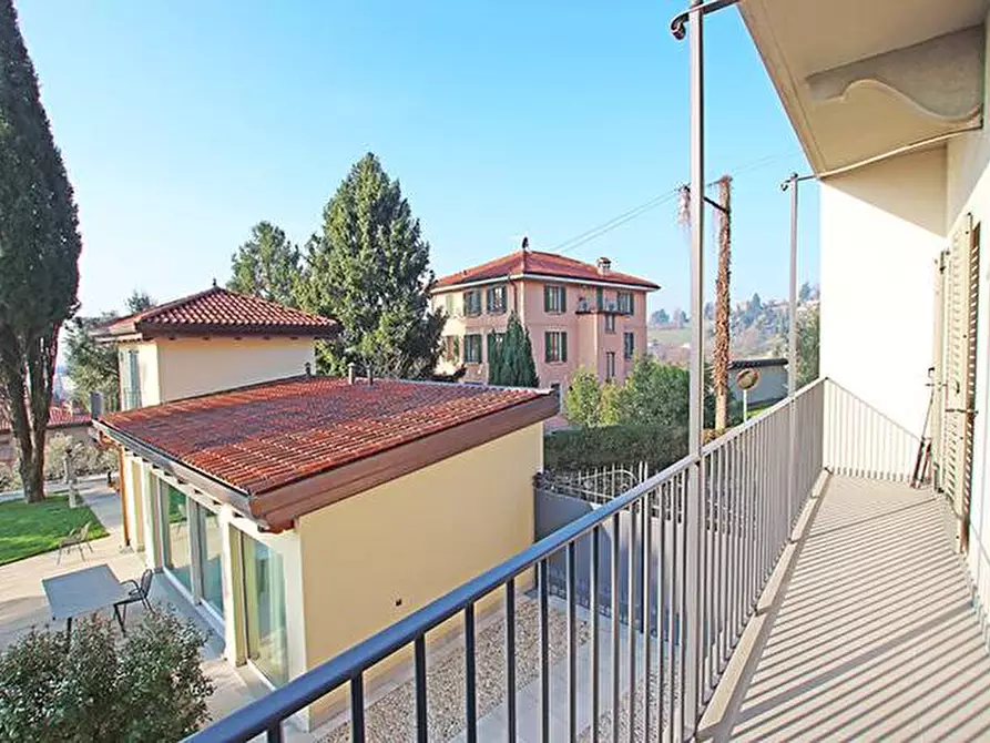 Immagine 30 di Appartamento in affitto  in via borgo canale a Bergamo