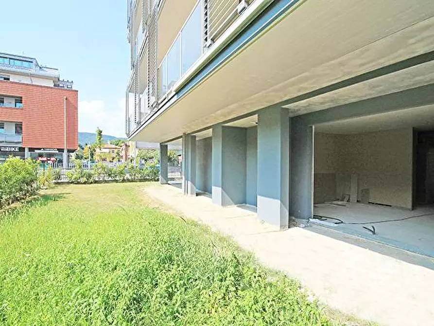 Immagine 11 di Appartamento in vendita  in via Corridoni 79 a Bergamo