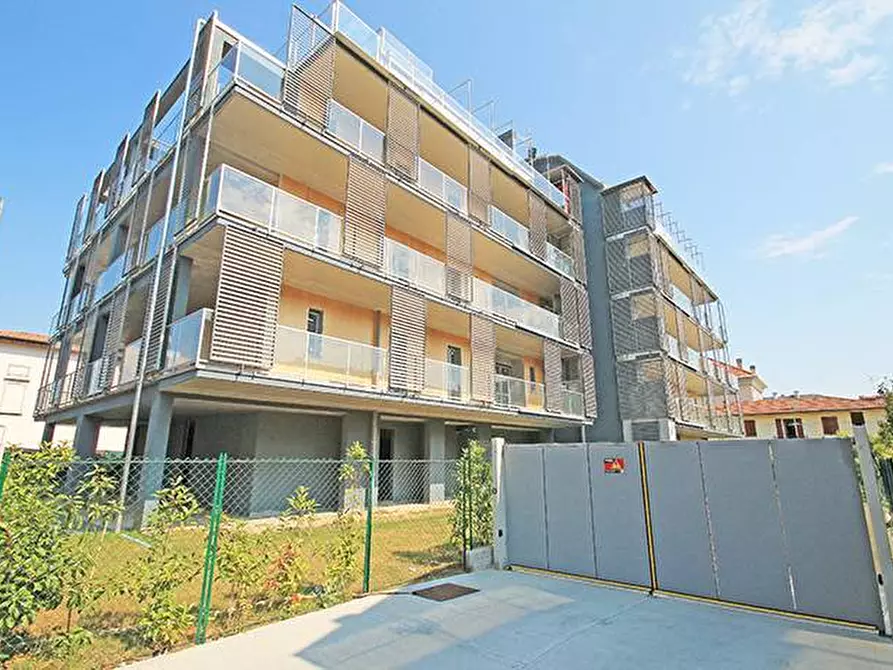 Immagine 15 di Appartamento in vendita  in via Corridoni 79 a Bergamo