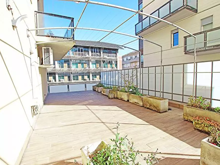 Immagine 6 di Appartamento in vendita  in via statuto 18 a Bergamo