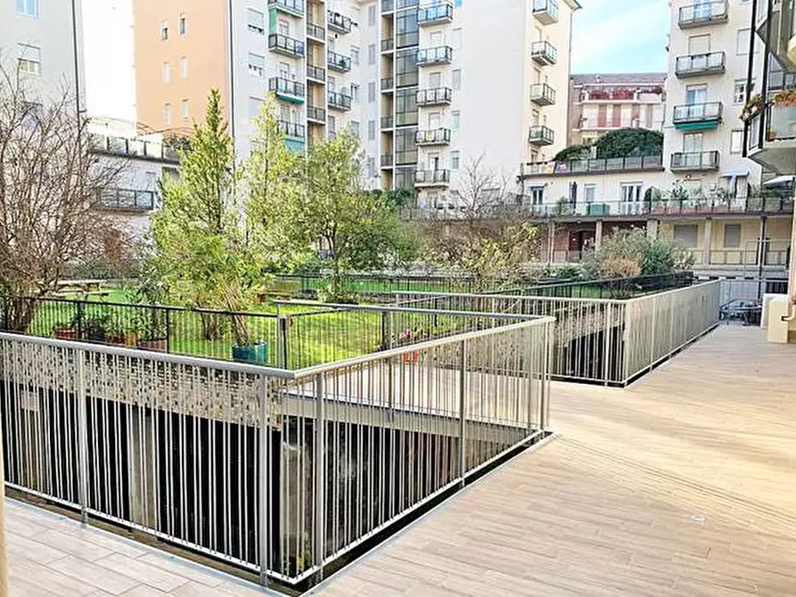 Immagine 39 di Appartamento in vendita  in via statuto 18 a Bergamo