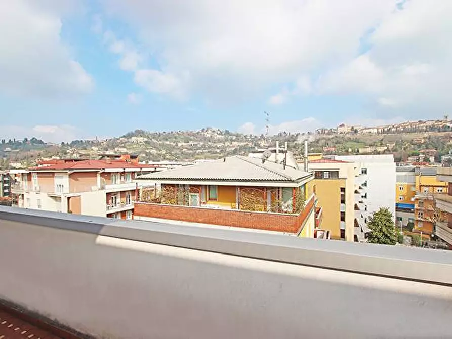 Immagine 6 di Attico in vendita  in via panseri a Bergamo