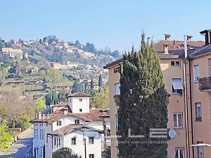 Immagine 1 di Appartamento in vendita  in Via Bonomini a Bergamo