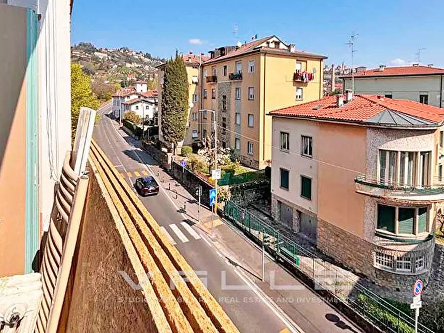 Immagine 3 di Appartamento in vendita  in Via Bonomini a Bergamo