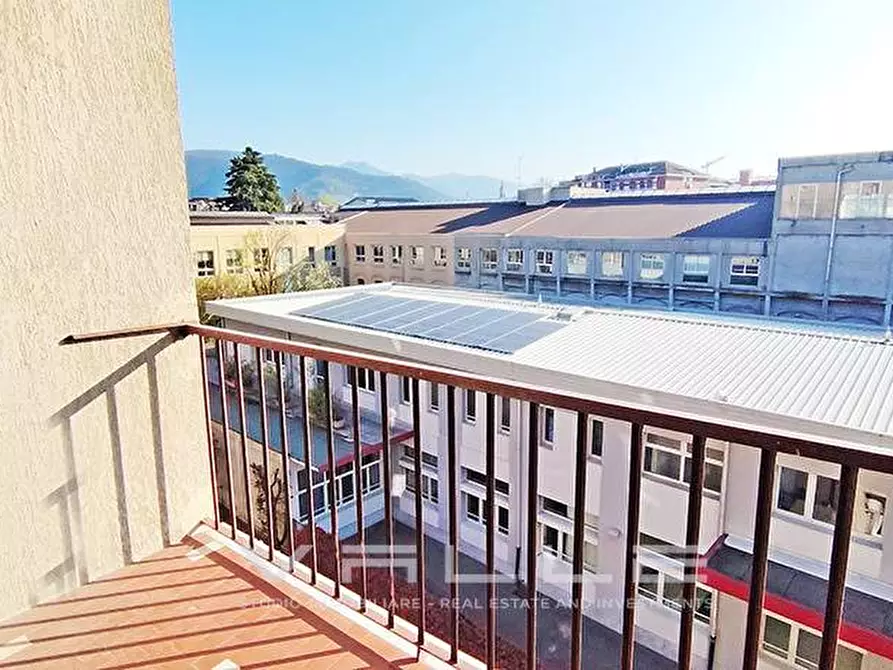 Immagine 2 di Appartamento in vendita  in via pitentino a Bergamo