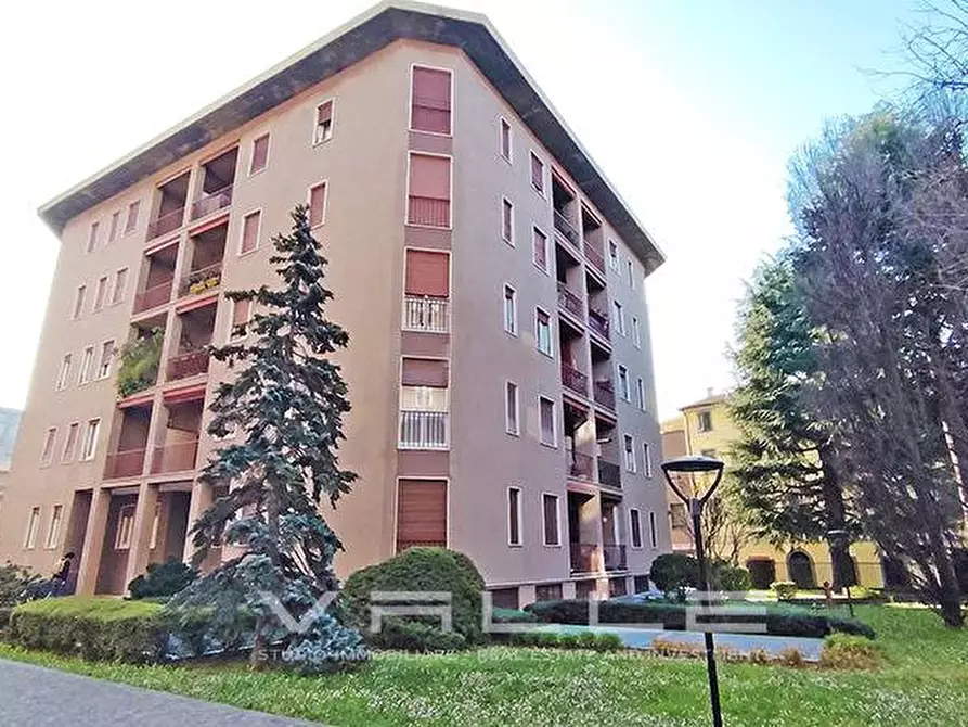 Immagine 3 di Appartamento in vendita  in via pitentino a Bergamo