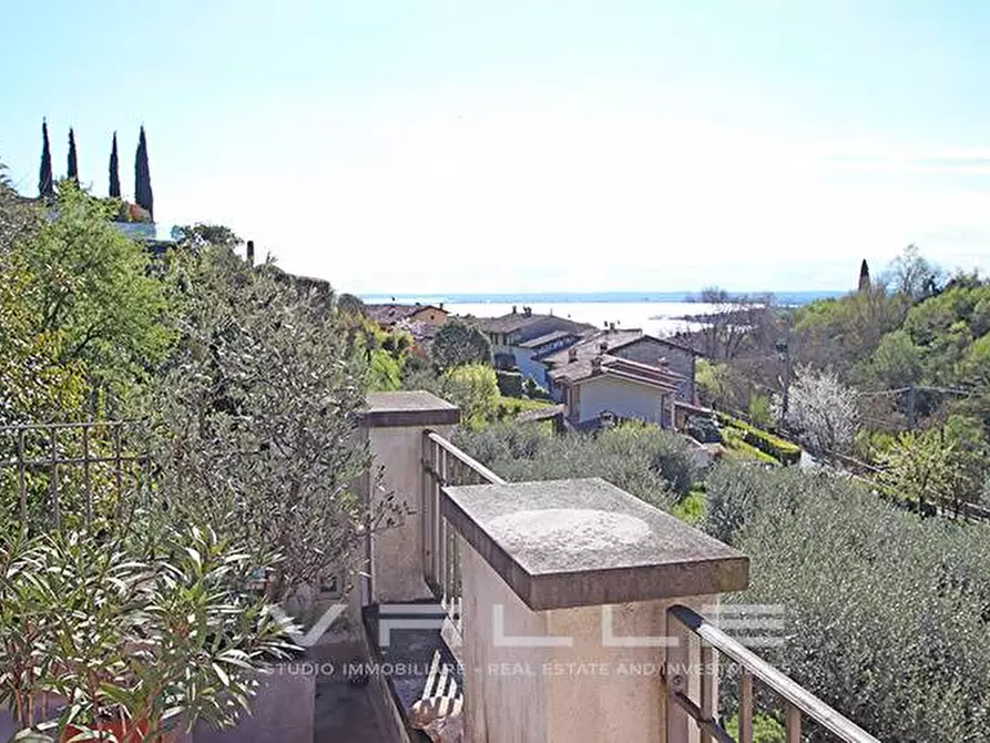 Immagine 7 di Attico in vendita  in via monte a Padenghe Sul Garda