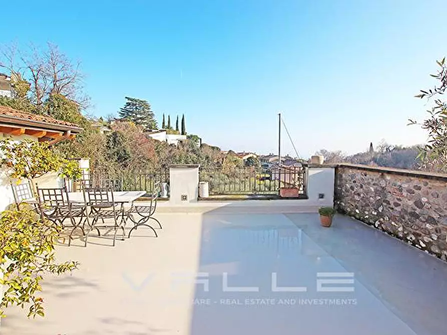 Immagine 8 di Attico in vendita  in via monte a Padenghe Sul Garda