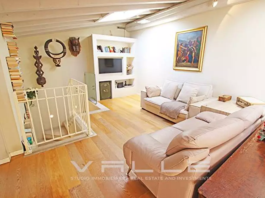 Immagine 19 di Attico in vendita  in via monte a Padenghe Sul Garda